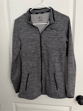 Nike Women’s Grey Heather Full-Zip Golf Jacket